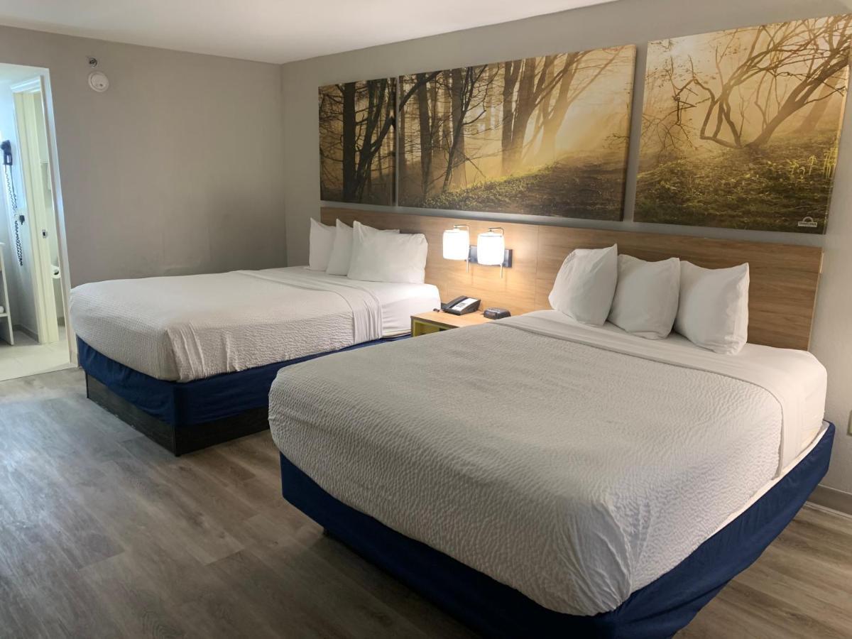 Days Inn By Wyndham Atlanta Stone Mountain Extérieur photo