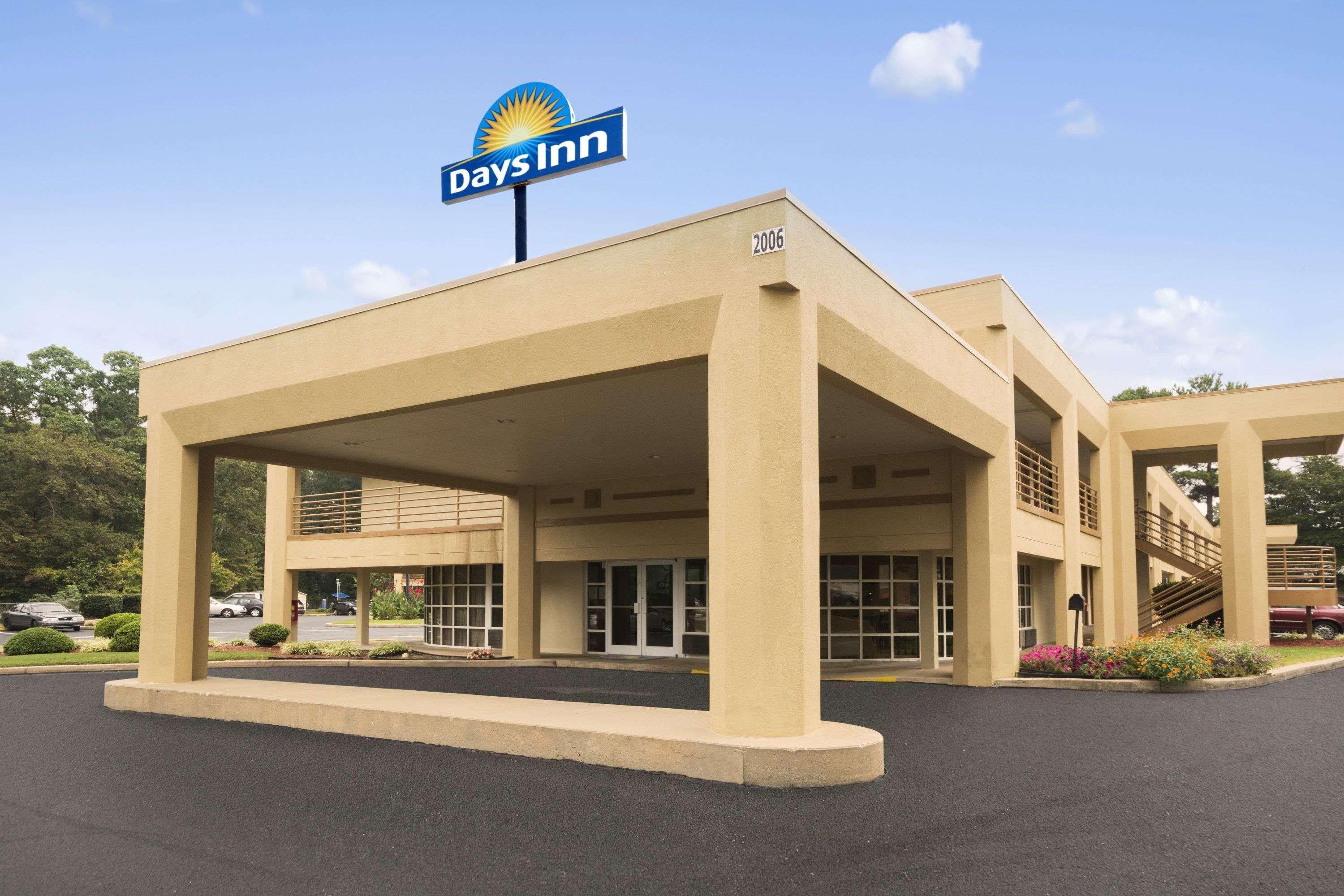 Days Inn By Wyndham Atlanta Stone Mountain Extérieur photo